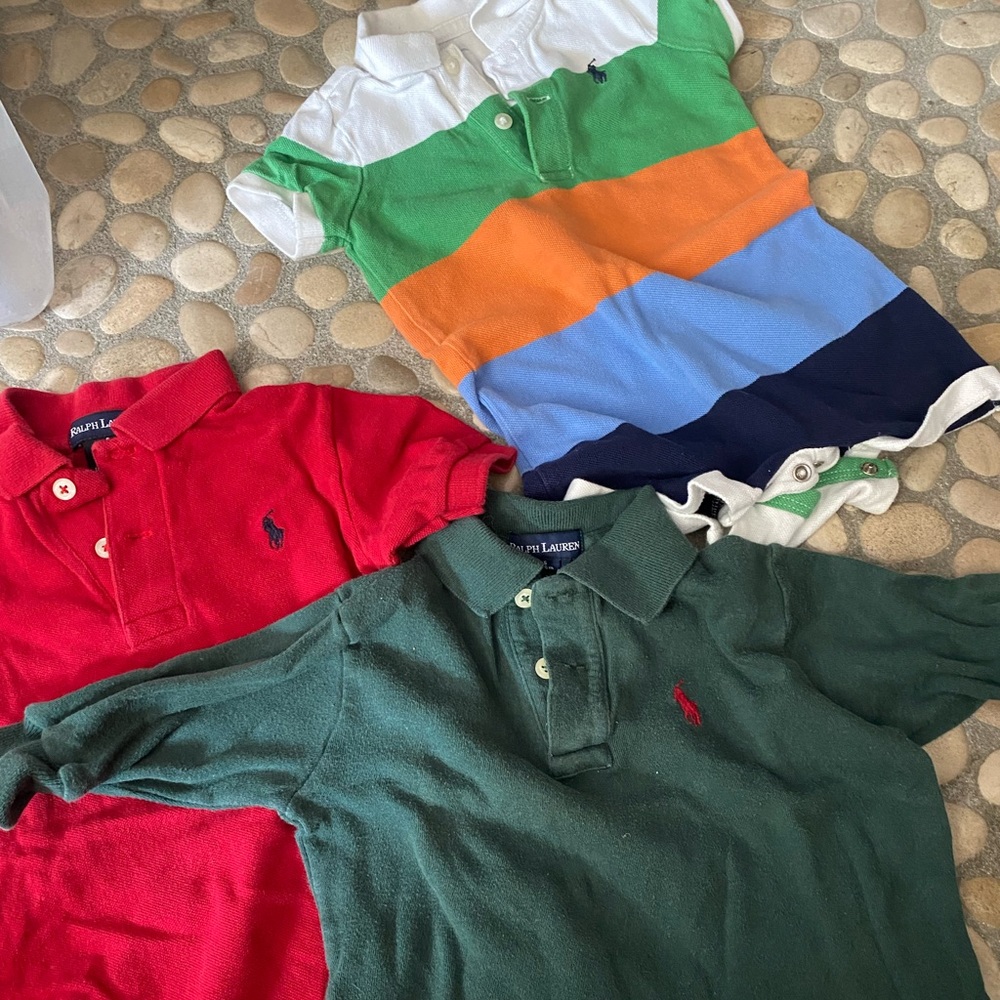 CLASSIC trio by RALPH LAUREN! 1 romper,1 short sleeve, 1 long sleeve💙💚👶🏻🤍❤️ - Picture 1 of 10